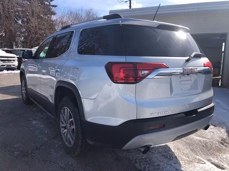 2017 GMC Acadia - 1GKKNLLS2HZ138577 - Image #2