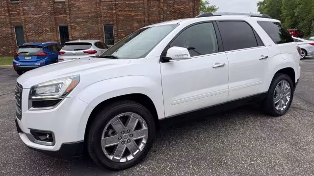 2017 GMC Acadia - 1GKKVSKD9HJ202223 - Image #1