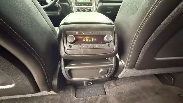 2017 GMC Acadia - 1GKKVSKD9HJ202223 - Image #20