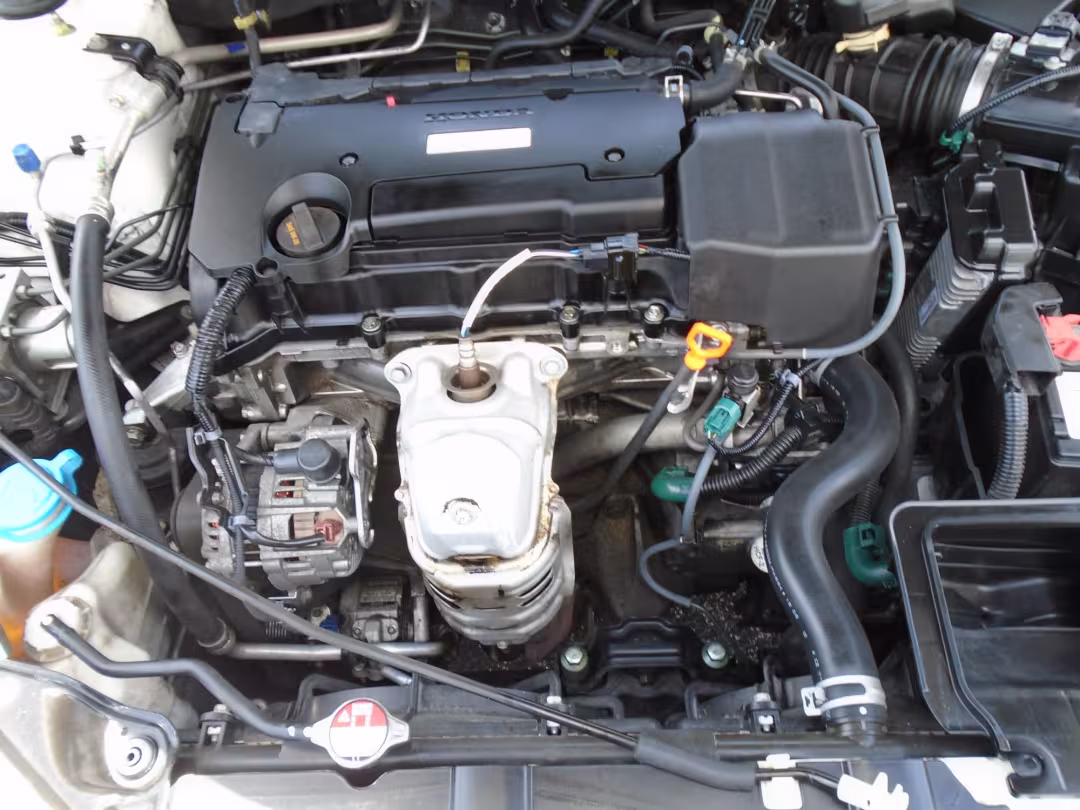 2017 Honda Accord - 1HGCR2F30HA191913 - Image #26