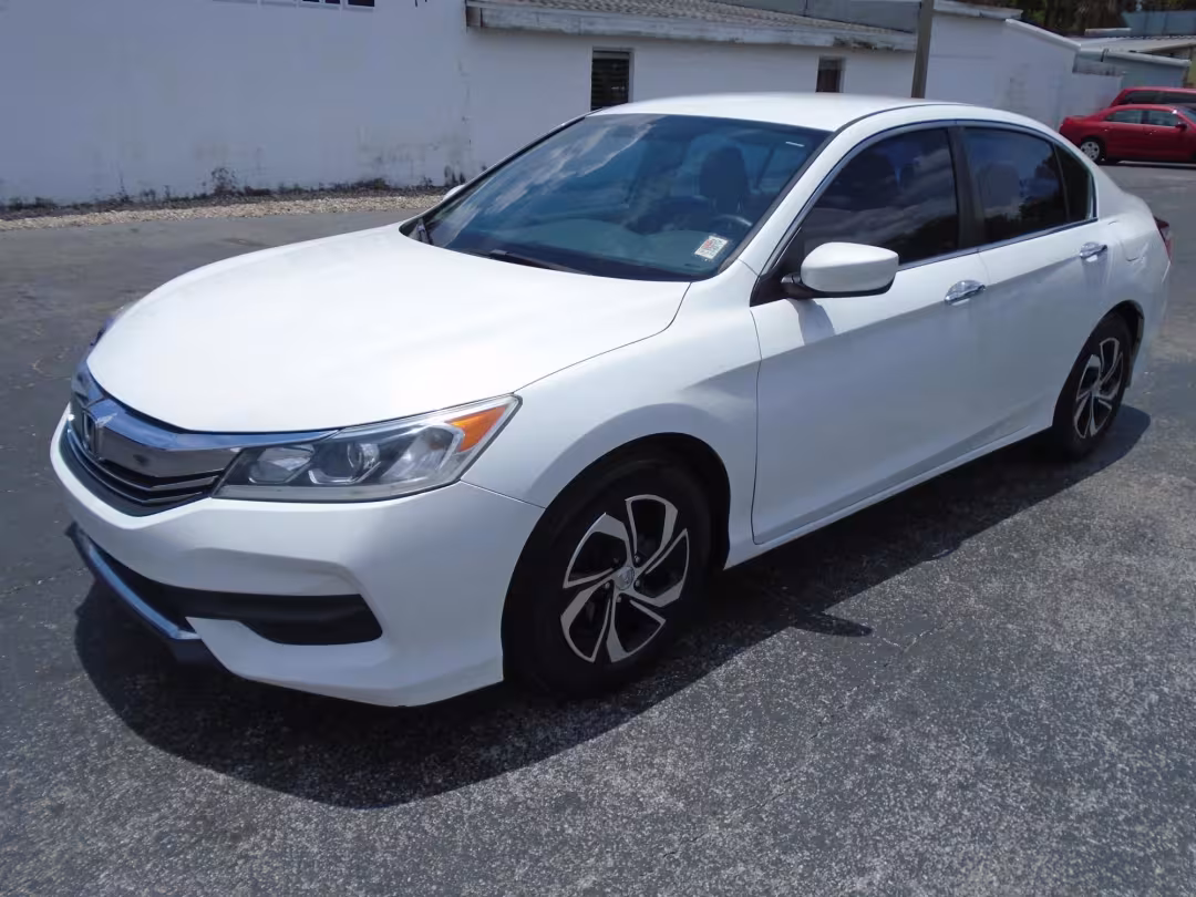2017 Honda Accord - 1HGCR2F30HA191913 - Image #3