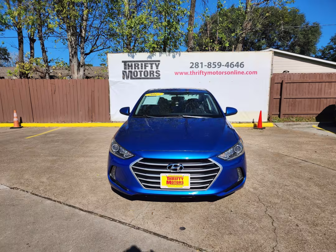 2017 Hyundai Elantra - 5NPD84LF2HH031069 - Image #2