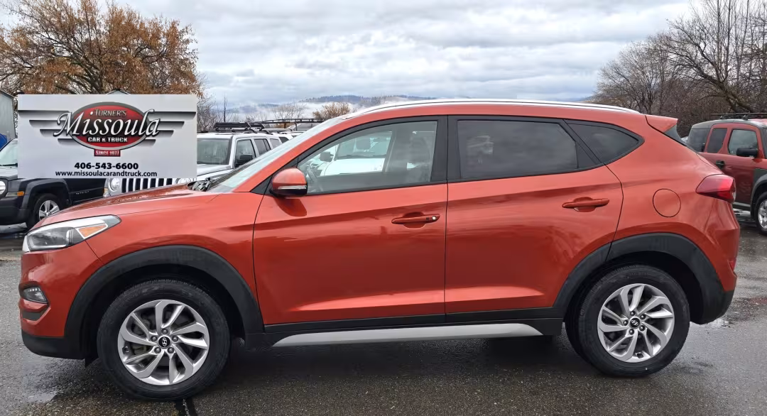 2017 Hyundai Tucson - KM8J3CA44HU401372 - Image #1