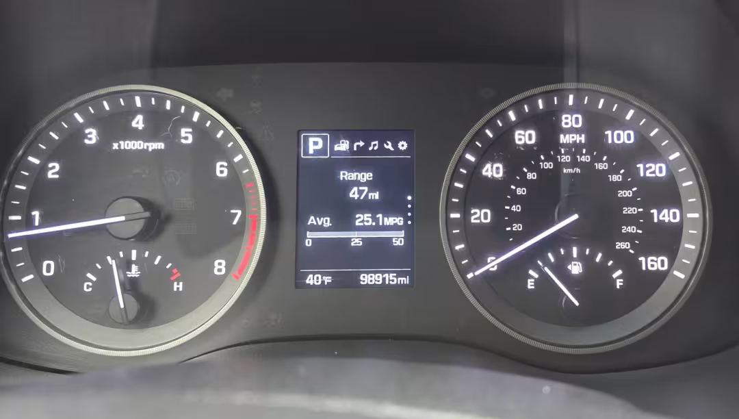 2017 Hyundai Tucson - KM8J3CA44HU401372 - Image #17