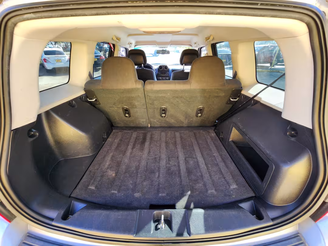 2017 Jeep Patriot - 1C4NJPFB9HD184038 - Image #14