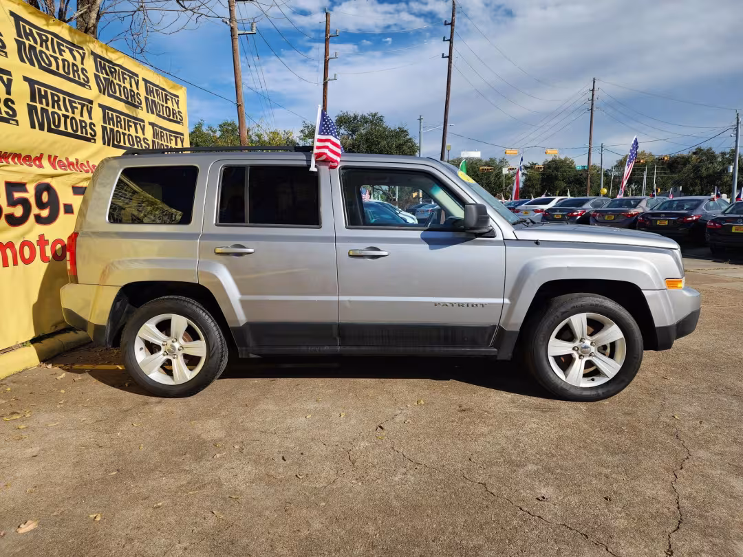 2017 Jeep Patriot - 1C4NJPFB9HD184038 - Image #3