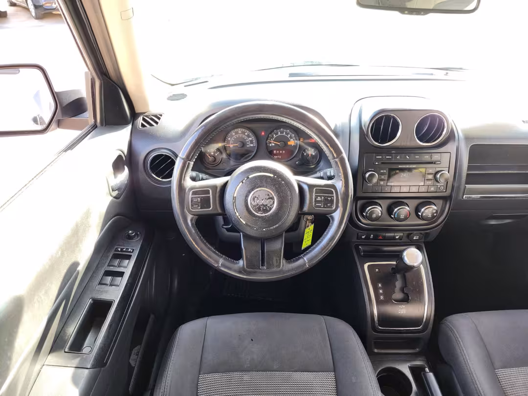 2017 Jeep Patriot - 1C4NJPFB9HD184038 - Image #7