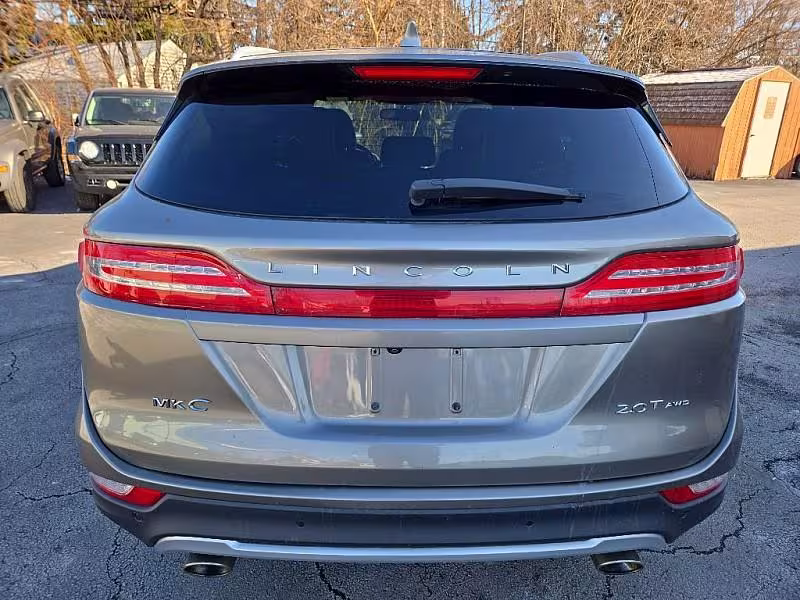 2017 Lincoln MKC - 5LMCJ2D96HUL23741 - Image #3