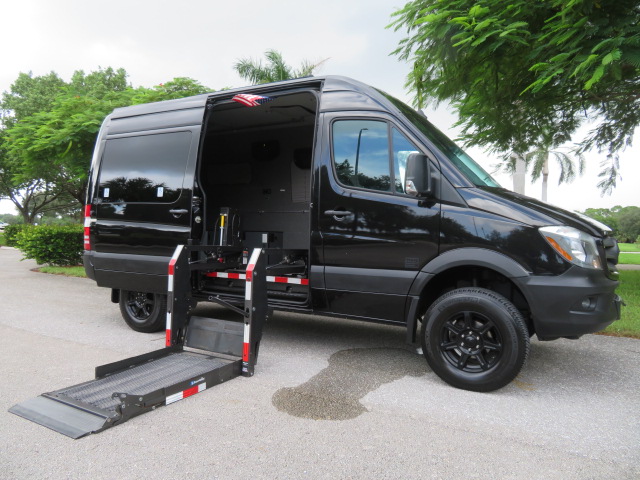 2017 Mercedes-Benz Sprinter - WD4FE7CD2HP575714 - Image #50