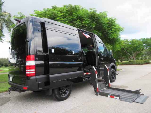 2017 Mercedes-Benz Sprinter - WD4FE7CD2HP575714 - Image #53