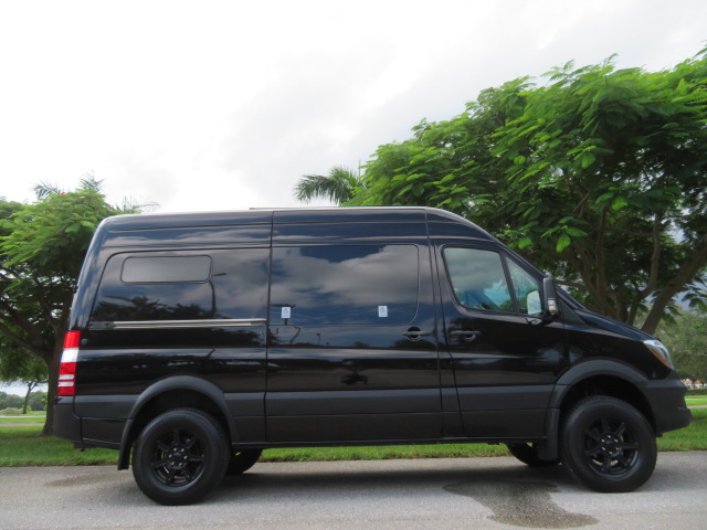 2017 Mercedes-Benz Sprinter - WD4FE7CD2HP575714 - Image #6