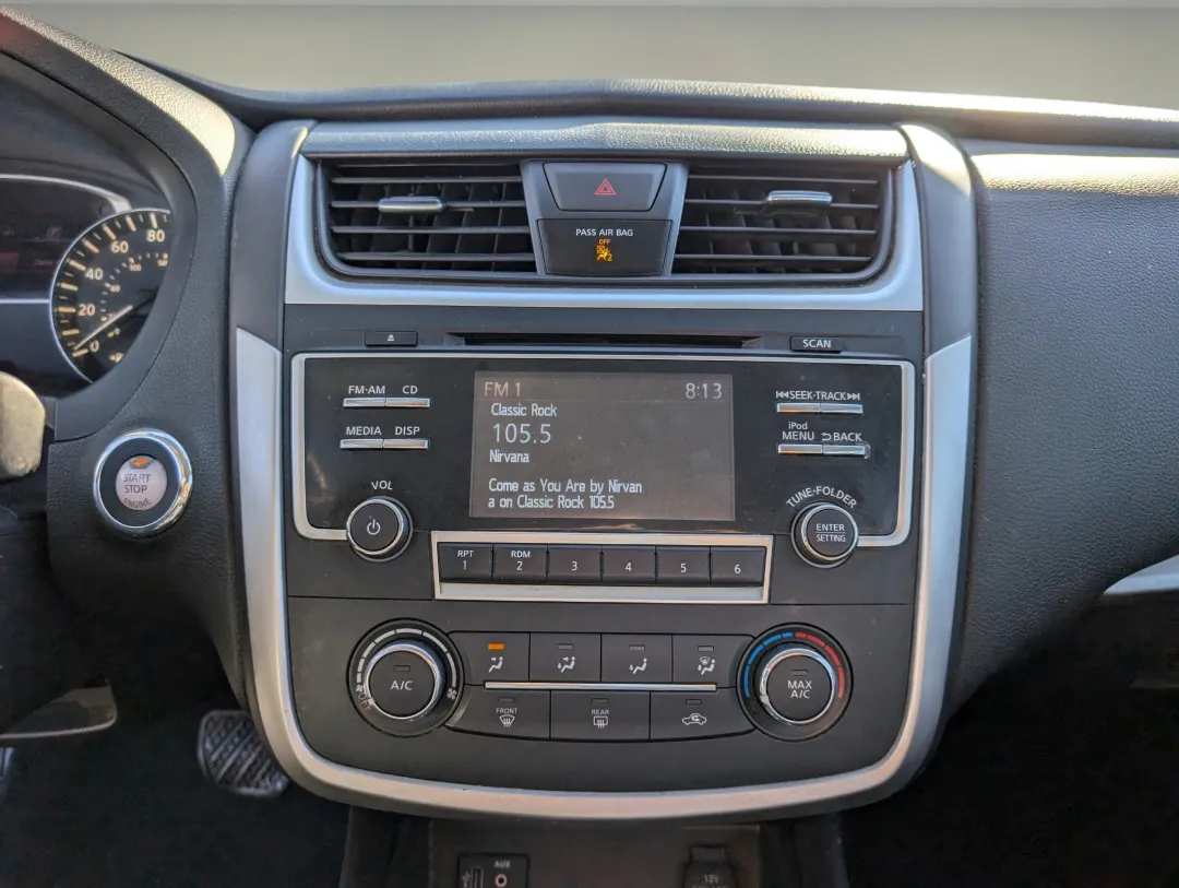 2017 Nissan Altima - 1N4AL3AP3HC215073 - Image #16