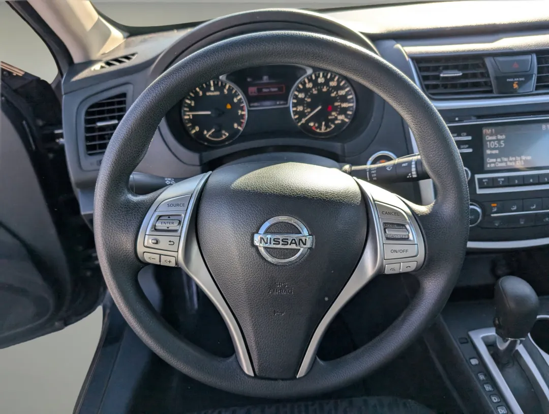 2017 Nissan Altima - 1N4AL3AP3HC215073 - Image #18