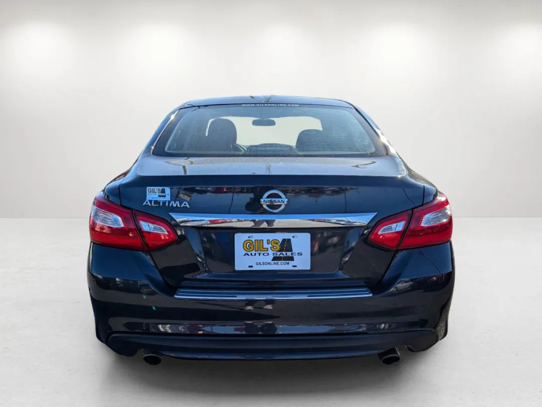 2017 Nissan Altima - 1N4AL3AP3HC215073 - Image #4