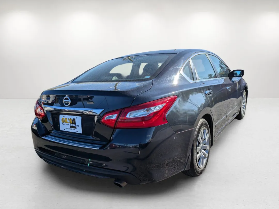 2017 Nissan Altima - 1N4AL3AP3HC215073 - Image #5