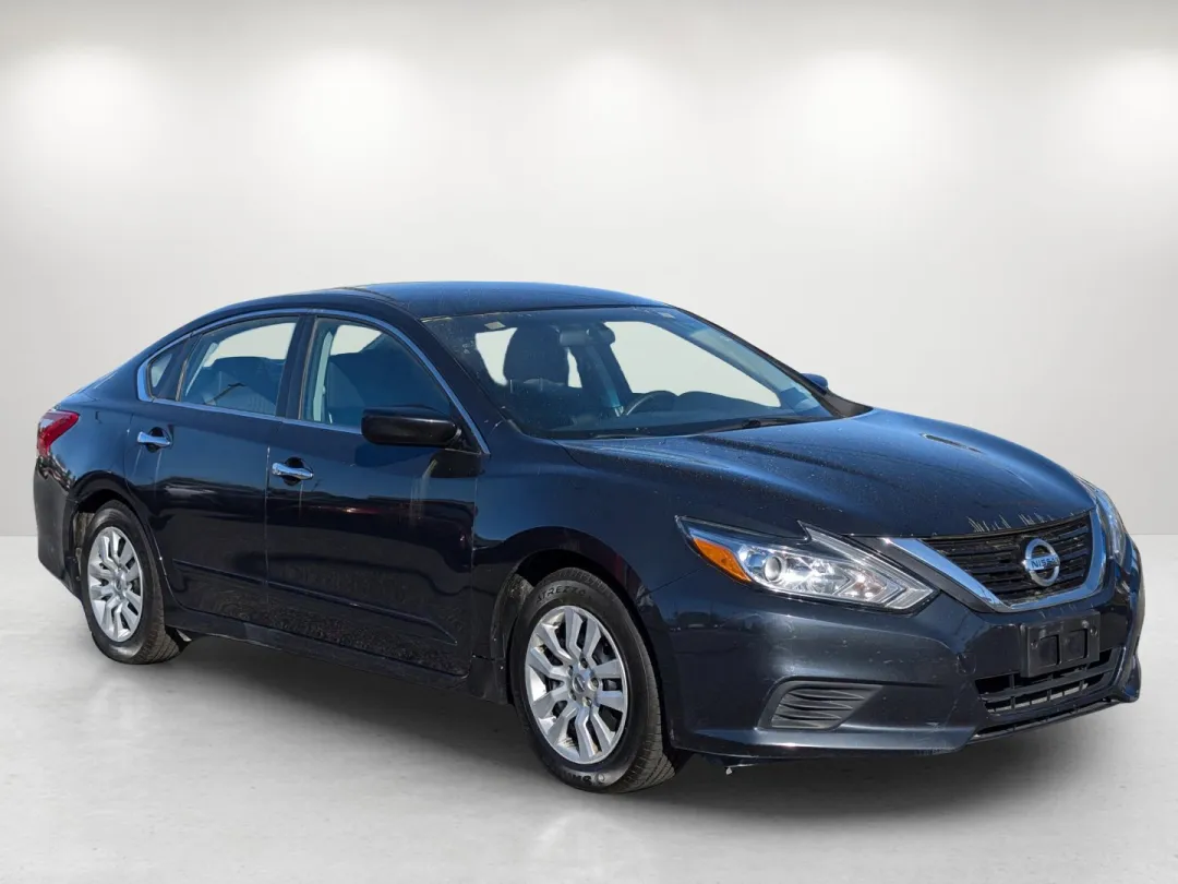 2017 Nissan Altima - 1N4AL3AP3HC215073 - Image #7