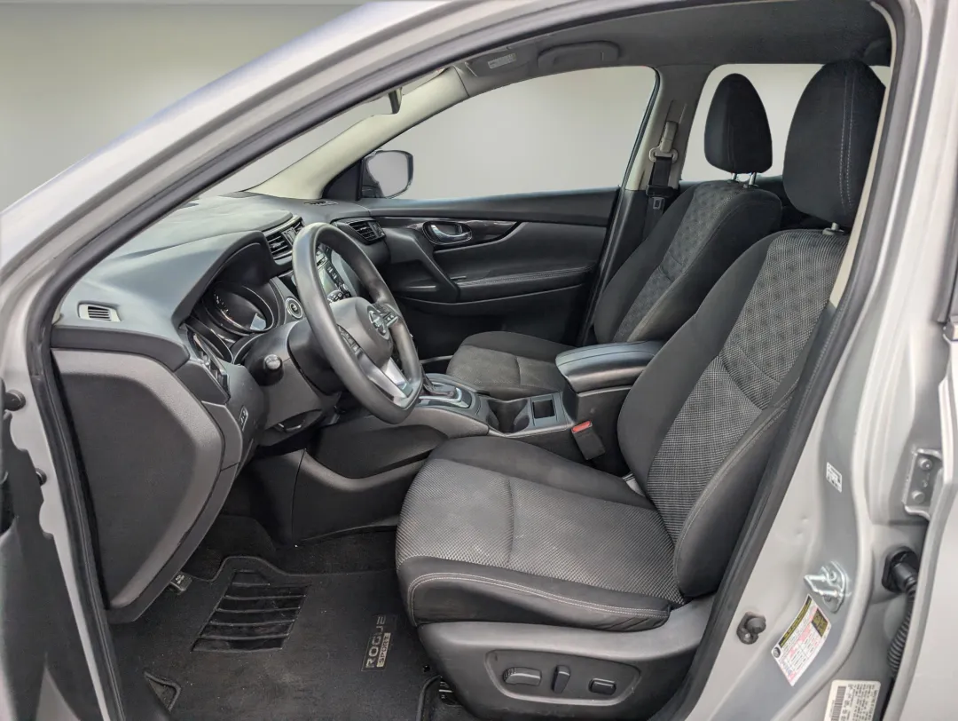 2017 Nissan Rogue Sport - JN1BJ1CP3HW013017 - Image #10