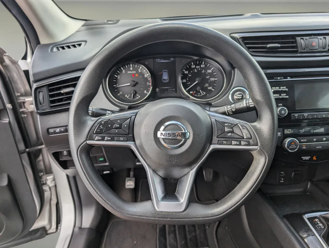 2017 Nissan Rogue Sport - JN1BJ1CP3HW013017 - Image #16