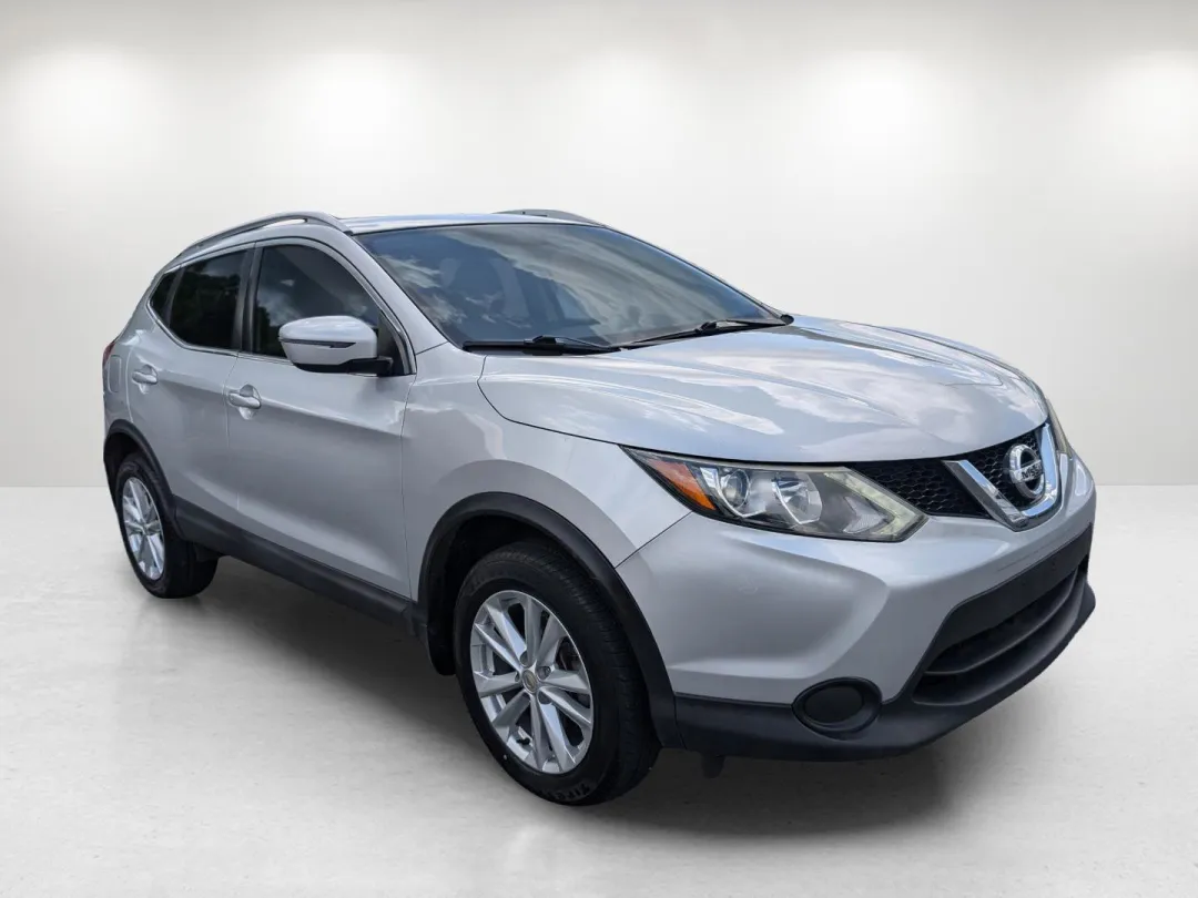 2017 Nissan Rogue Sport - JN1BJ1CP3HW013017 - Image #3