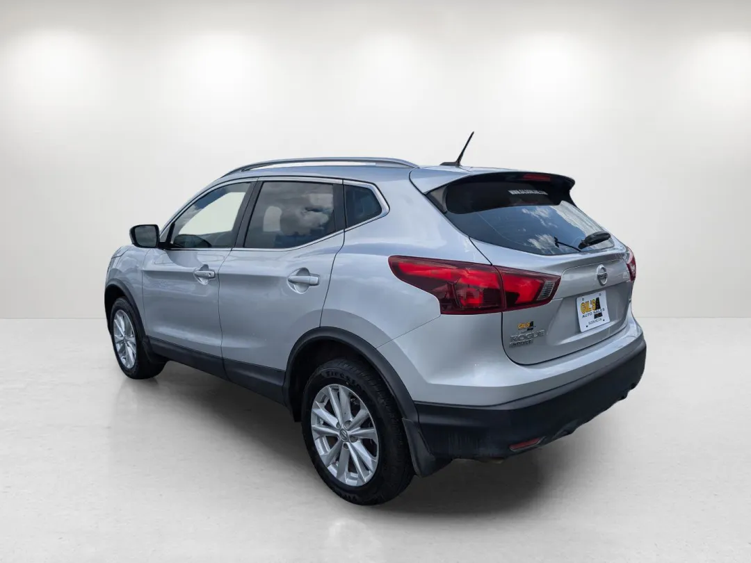 2017 Nissan Rogue Sport - JN1BJ1CP3HW013017 - Image #7