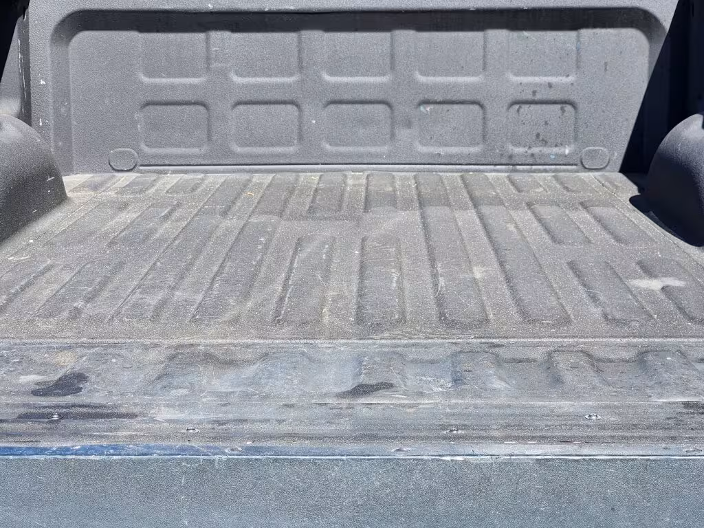 2017 Ram 1500 - 1C6RR7JT0HS549641 - Image #12