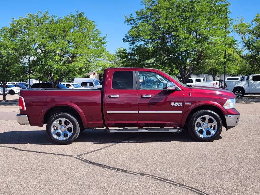 2017 Ram 1500 - 1C6RR7JT0HS549641 - Image #2