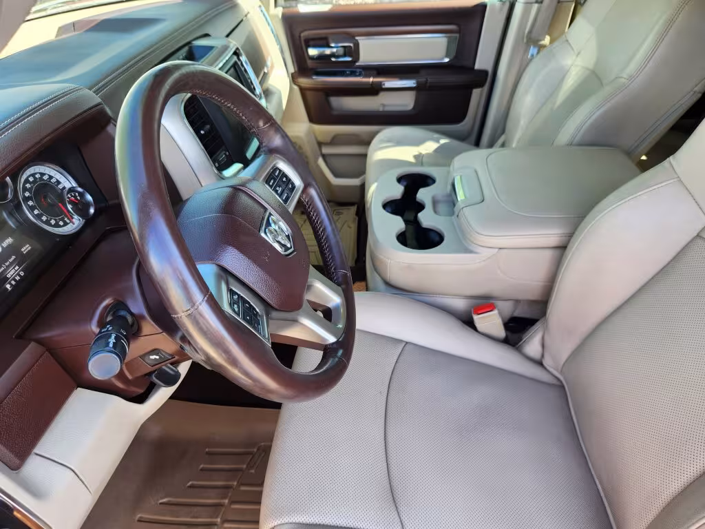 2017 Ram 1500 - 1C6RR7JT0HS549641 - Image #8