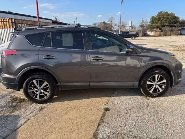 2017 Toyota RAV4 - 2T3WFREV4HW374216 - Image #3