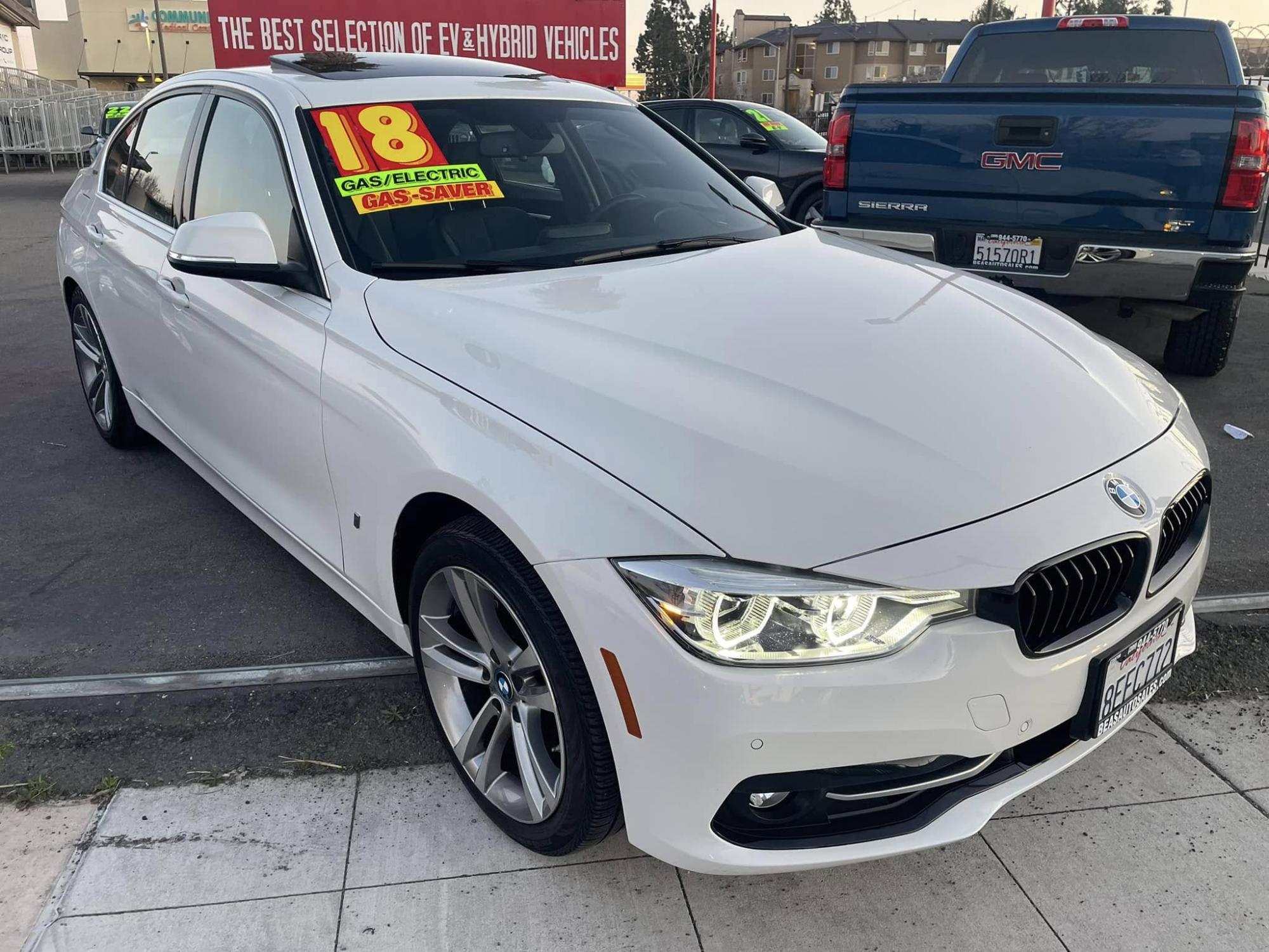 2018 BMW 3-Series - WBA8E1C51JA178414 - Image #1