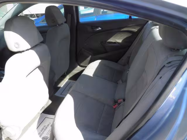 2018 Chevrolet Cruze - 1G1BC5SM9J7159534 - Image #3