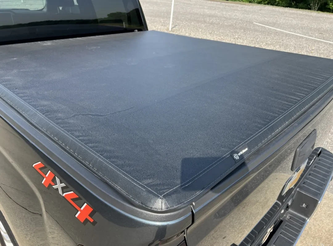 2018 Chevrolet Silverado 1500 - 3GCUKREC6JG295475 - Image #22