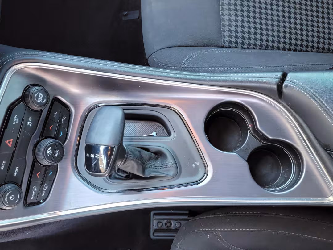 2018 Dodge Challenger - 2C3CDZAG9JH143385 - Image #12