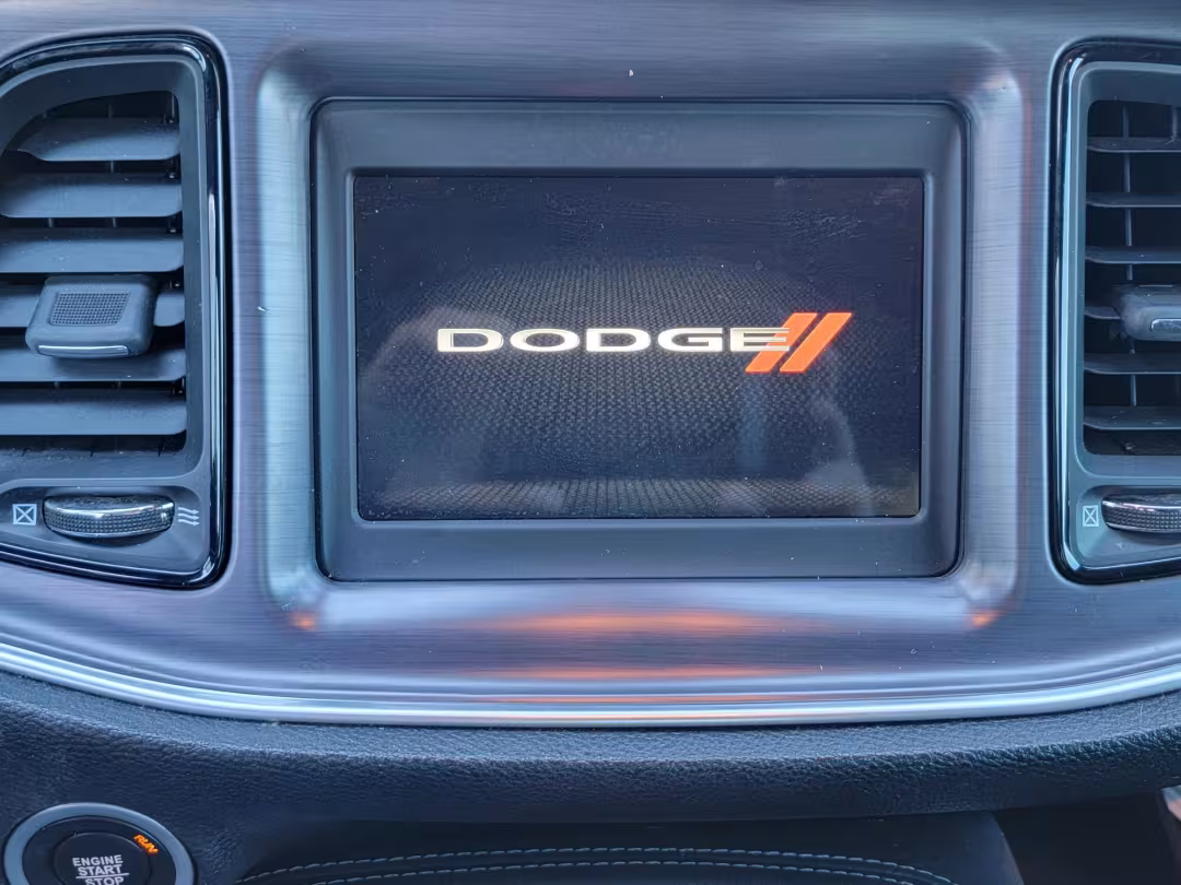 2018 Dodge Challenger - 2C3CDZAG9JH143385 - Image #18