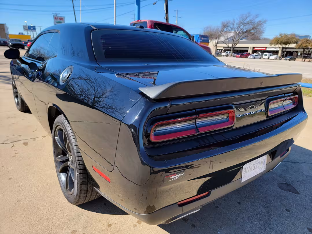 2018 Dodge Challenger - 2C3CDZAG9JH143385 - Image #4