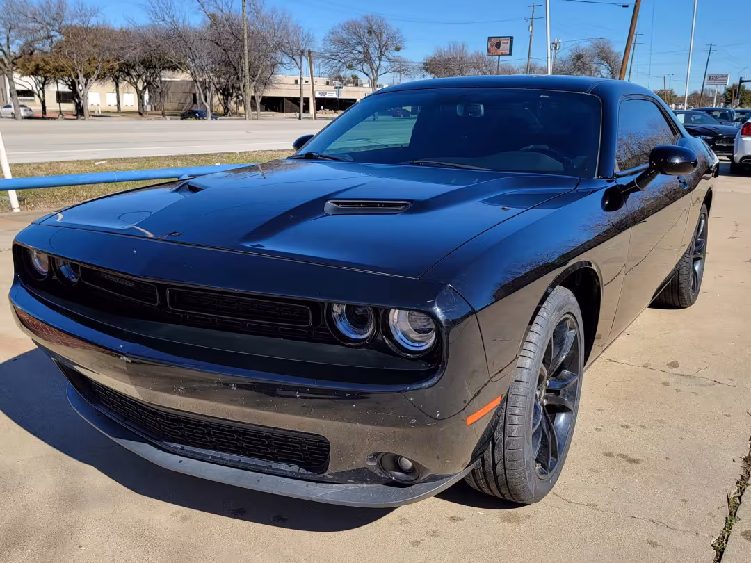 2018 Dodge Challenger - 2C3CDZAG9JH143385 - Image #5