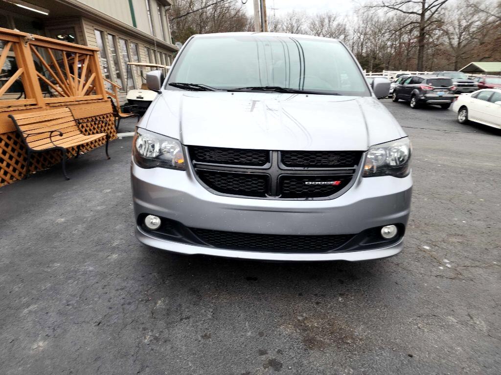 2018 Dodge Grand Caravan - 2C4RDGBG5JR198760 - Image #2