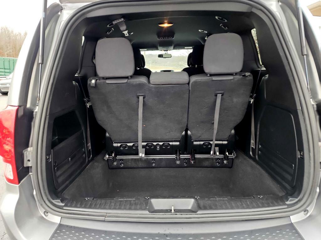 2018 Dodge Grand Caravan - 2C4RDGBG5JR198760 - Image #3