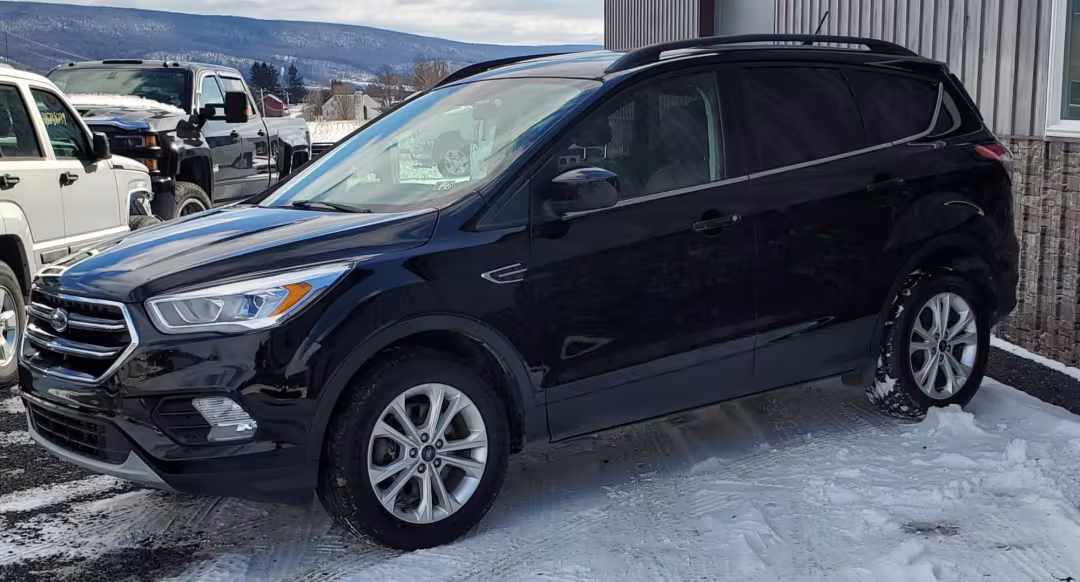 2018 Ford Escape - 1FMCU9HD0JUA95906 - Image #3