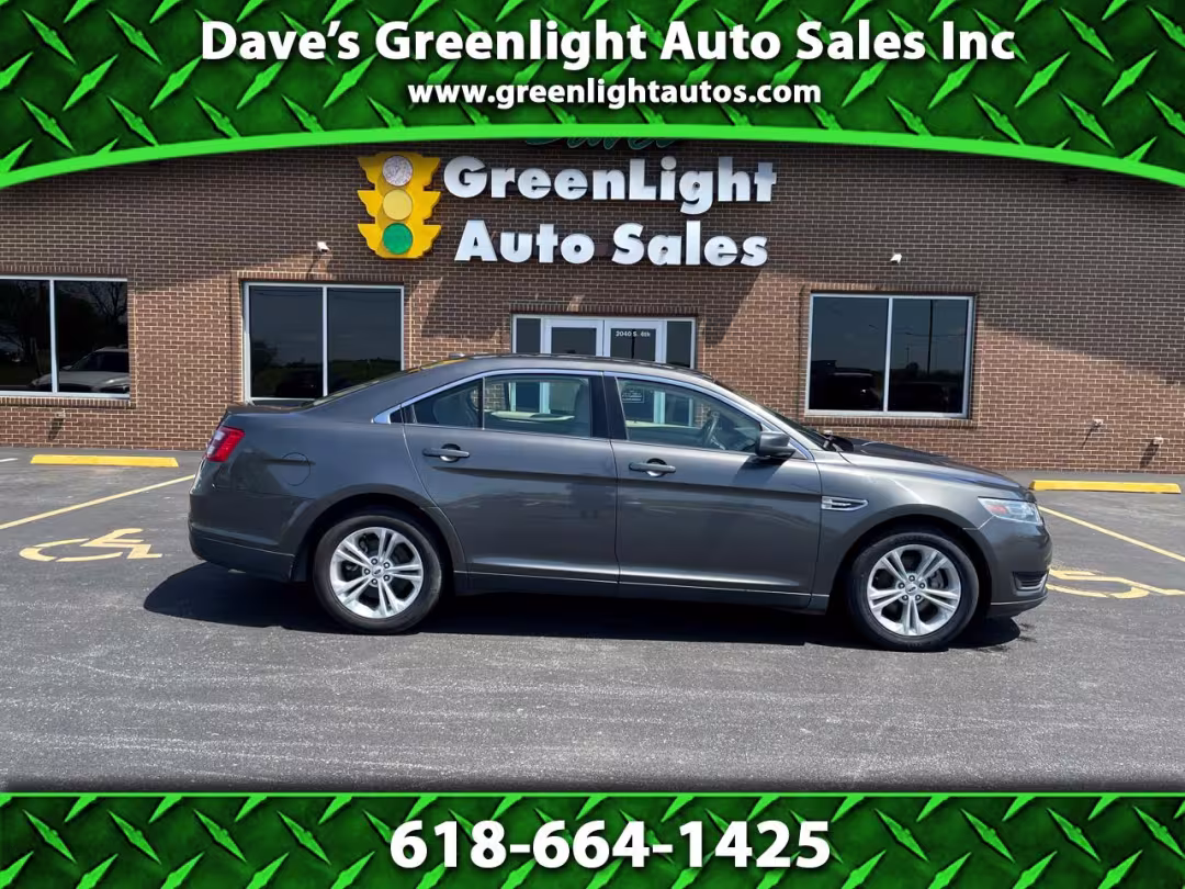 2018 Ford Taurus - 1FAHP2D85JG129568 - Image #1
