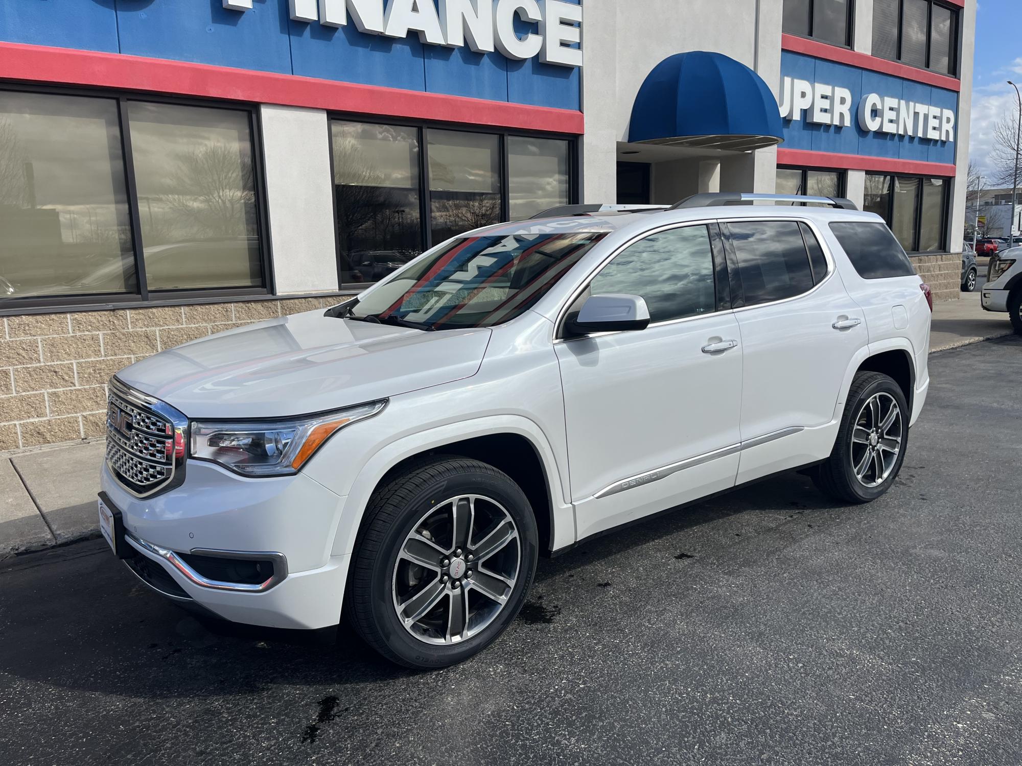 2018 GMC Acadia - 1GKKNXLS7JZ203789 - Image #2