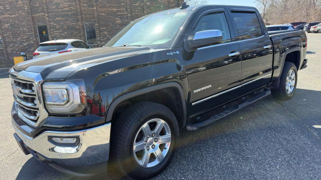 2018 GMC Sierra 1500 - 3GTU2NEC7JG141995 - Image #1