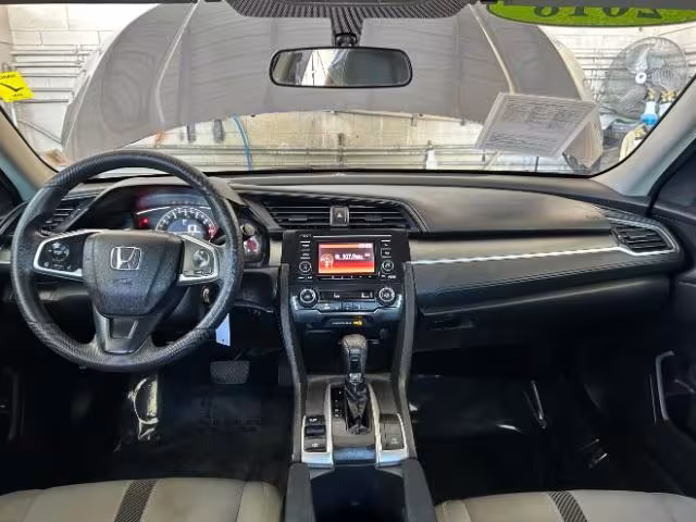 2018 Honda Civic - 2HGFC2F56JH546798 - Image #19