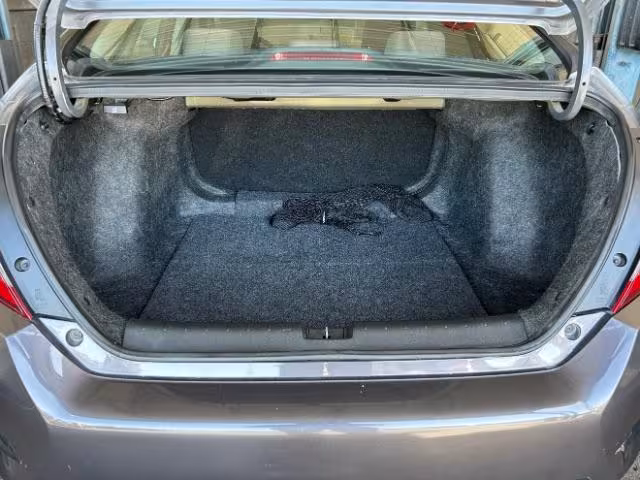 2018 Honda Civic - 2HGFC2F56JH546798 - Image #25