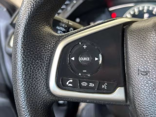 2018 Honda Civic - 2HGFC2F56JH546798 - Image #30
