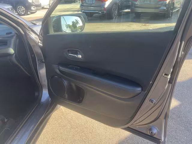2018 Honda HR-V - 3CZRU5H39JG700646 - Image #14