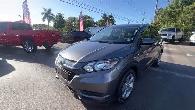 2018 Honda HR-V - 3CZRU5H39JG700646 - Image #17