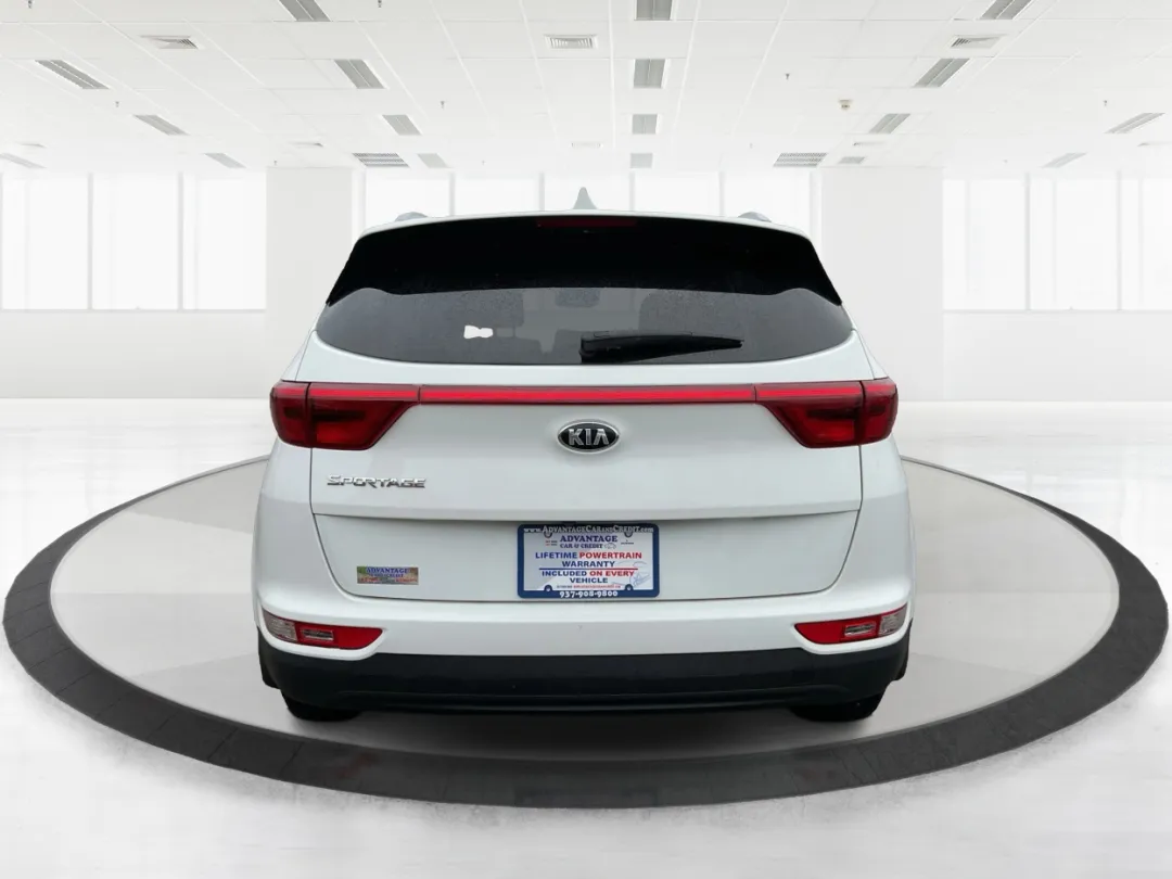 2018 Kia Sportage - KNDPMCACXJ7465374 - Image #3