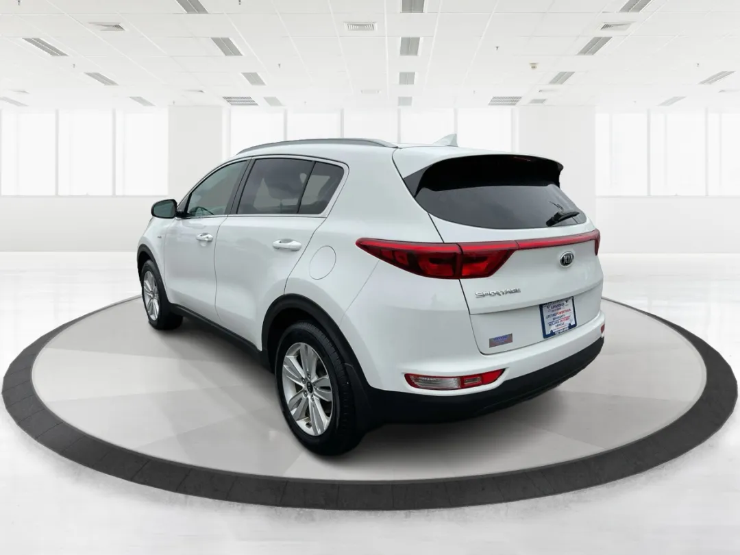2018 Kia Sportage - KNDPMCACXJ7465374 - Image #4
