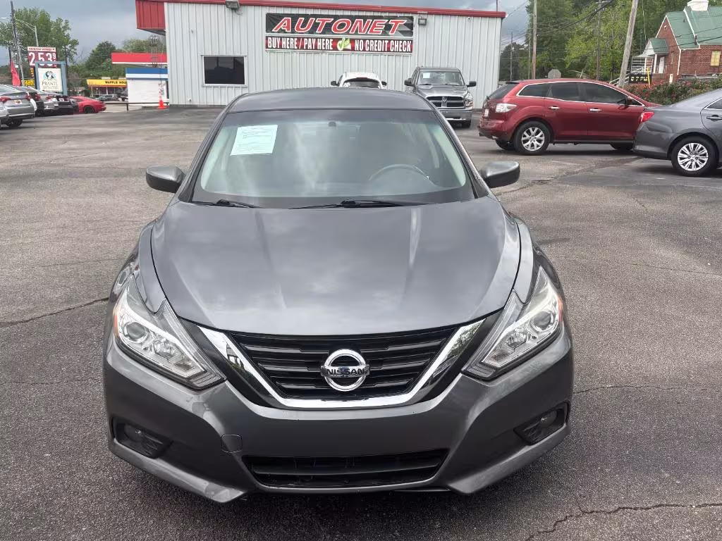 2018 Nissan Altima - 1N4AL3AP3JC242327 - Image #12