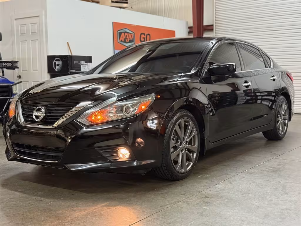 2018 Nissan Altima - 1N4AL3AP5JC151124 - Image #1